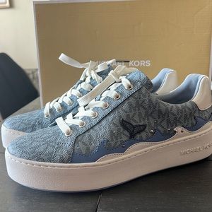 COPY - Michael Kors: Poppy Lace Up Sneakers